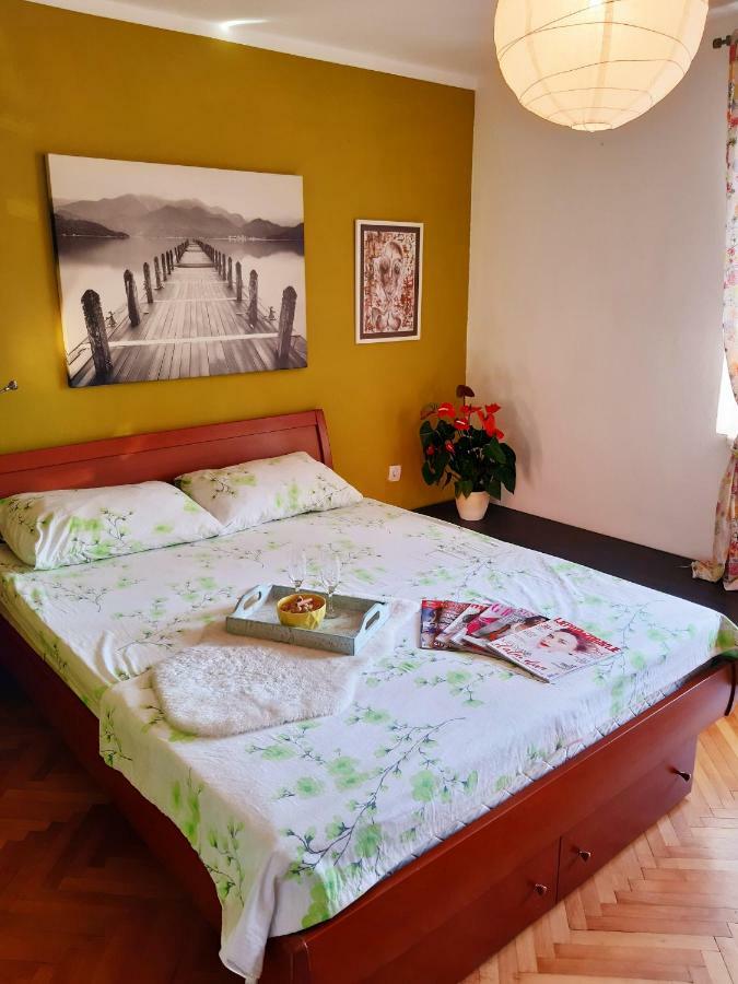 Apartment The Royal Square Cetinje Eksteriør billede